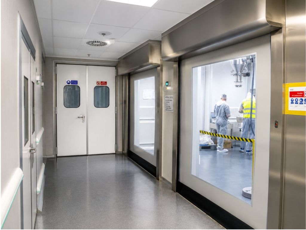 1 puertas para salas blancas y laboratorios